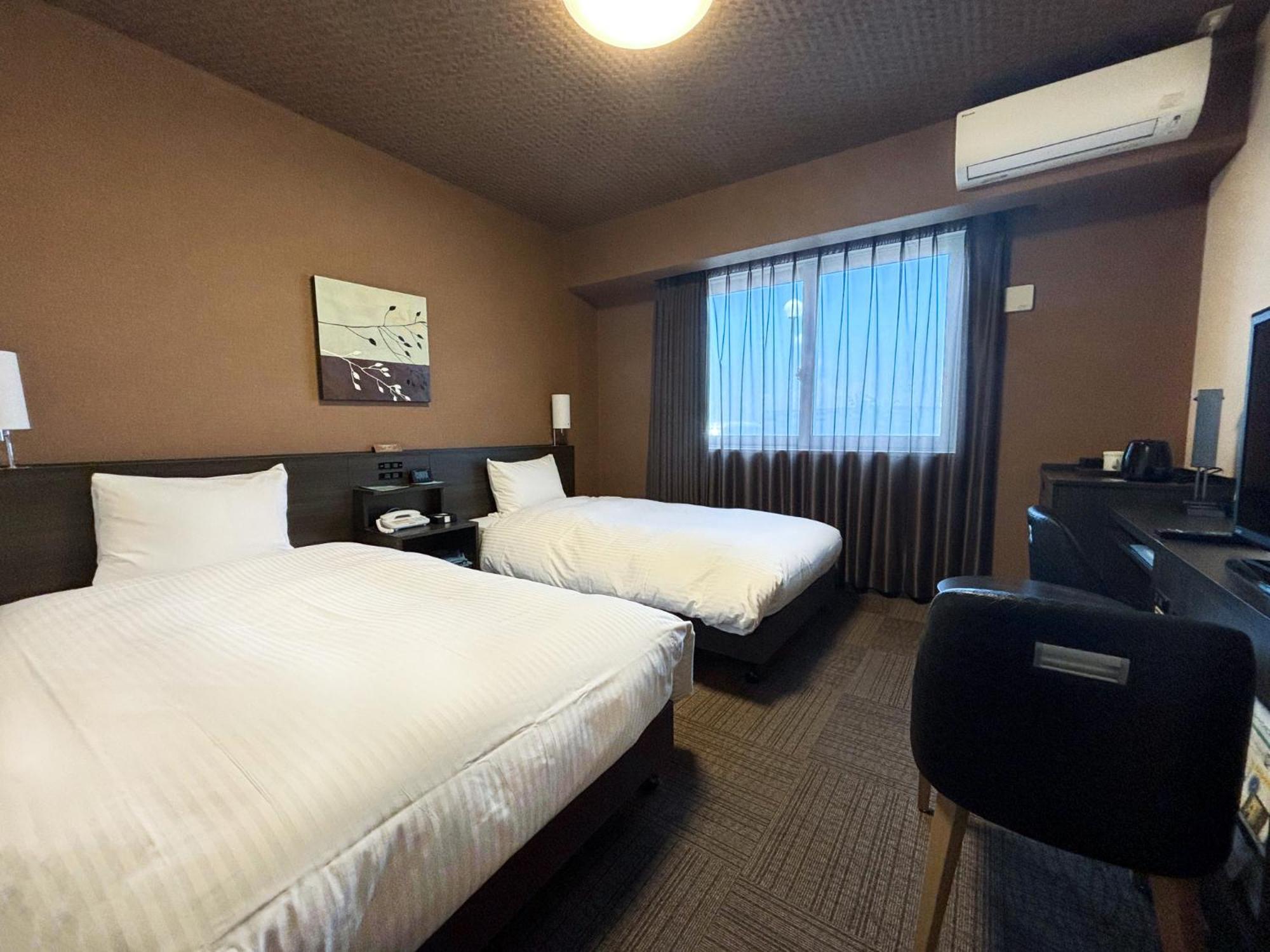 Hotel Route Inn Osaka Izumi -Kishiwada Izumi Inter- Екстериор снимка